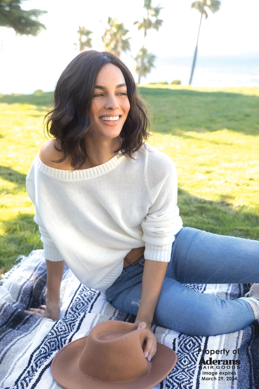 Evanna mono shown in Dark Chocolate