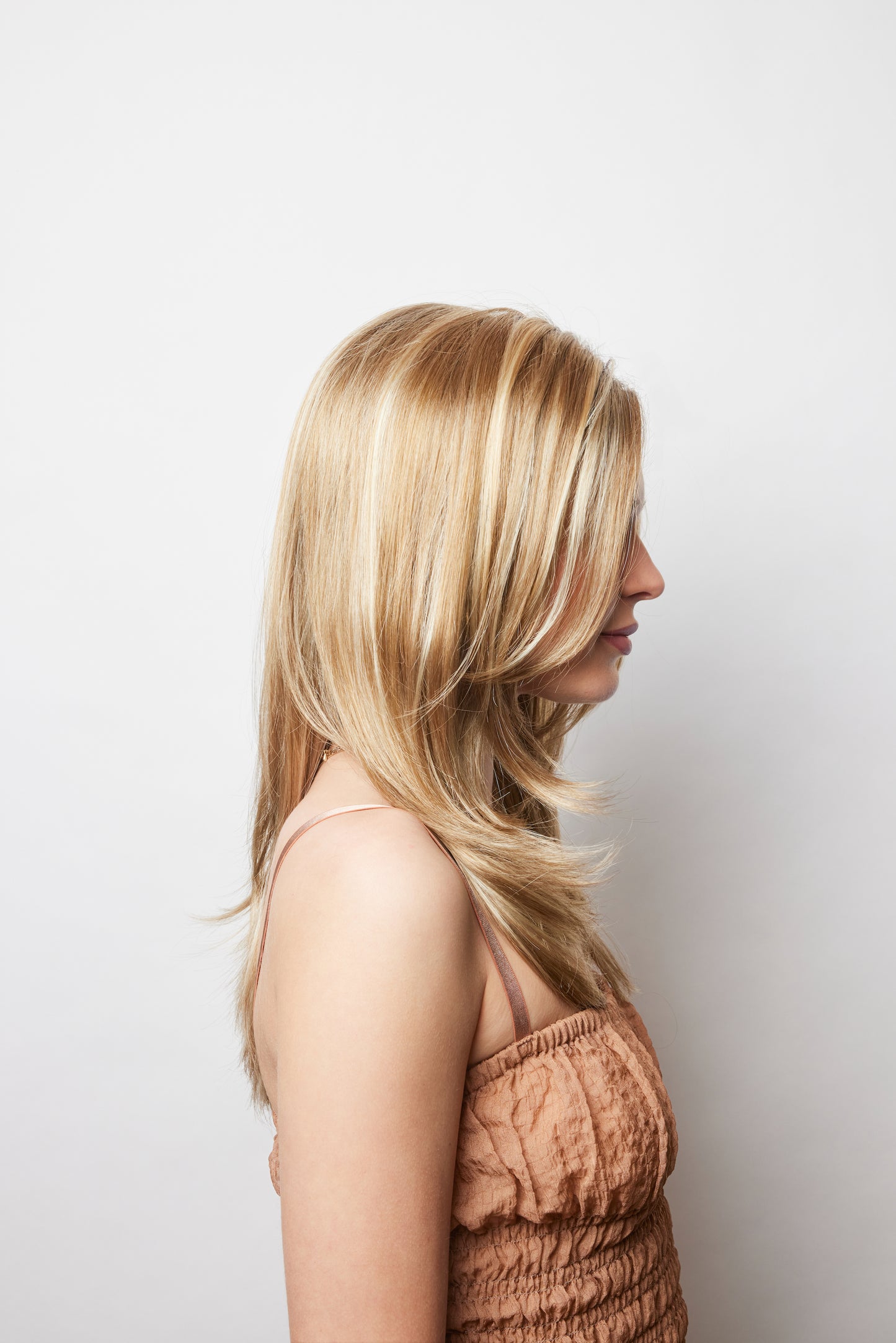 Brandi side view, shown in Creamy Toffee