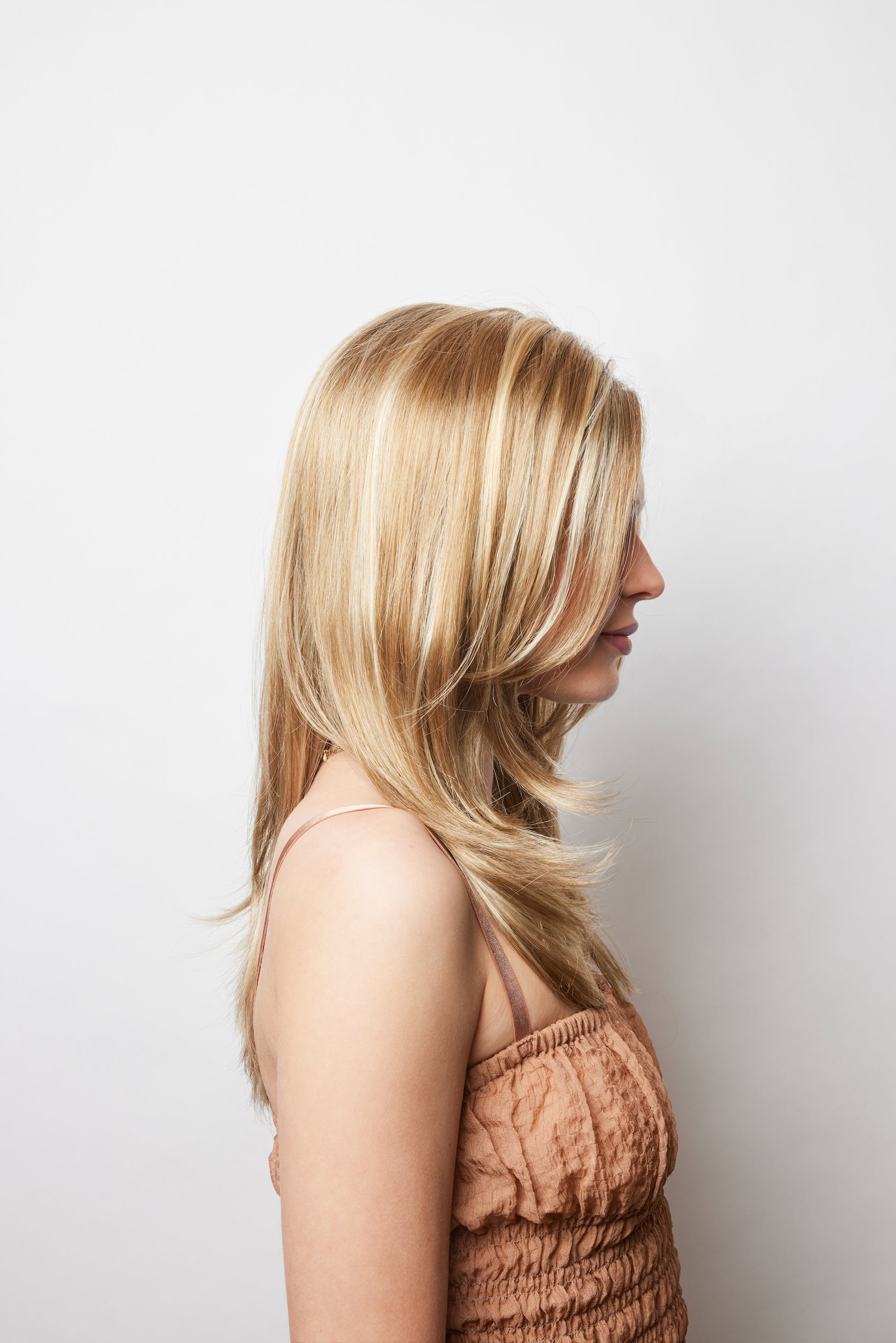 Brandi side view, shown in Creamy Toffee