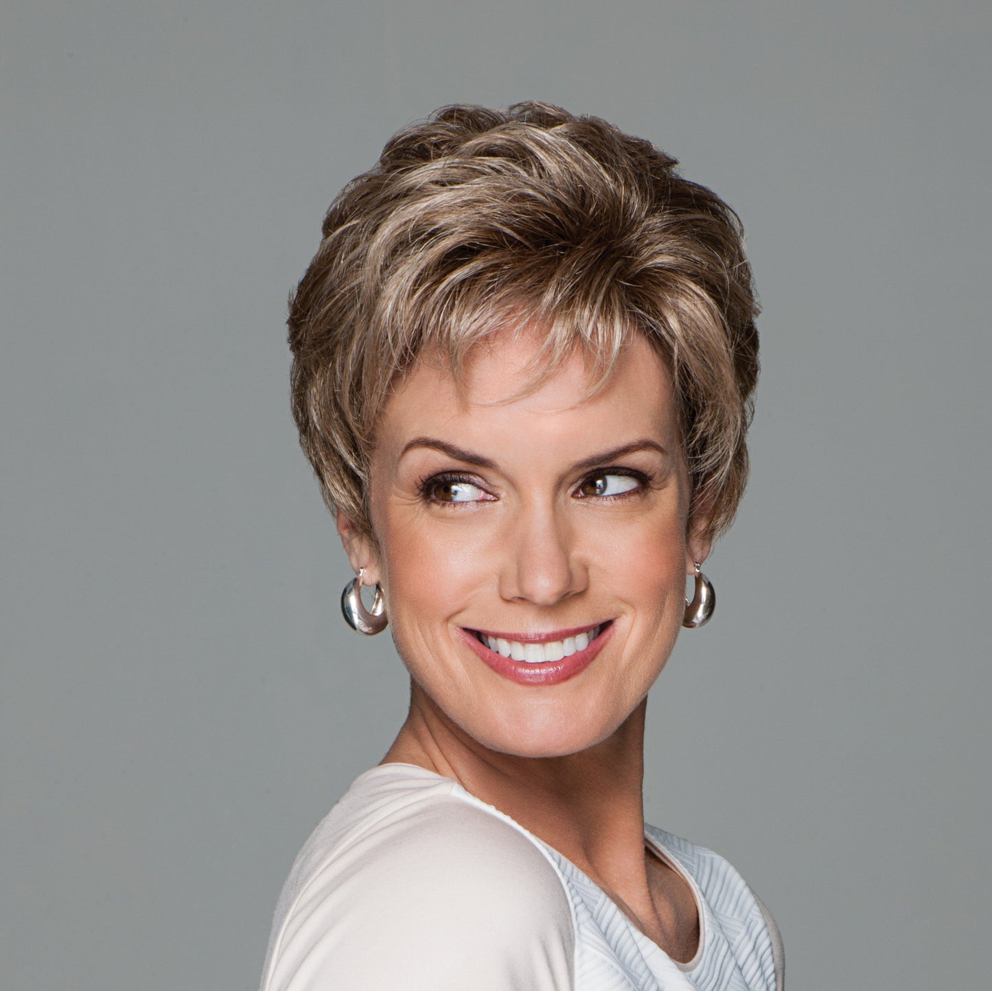 Acclaim front view shown in G11+ Mocha Mist