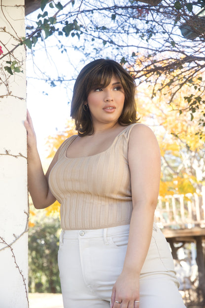 Levy shown in Kandy Brown-LR