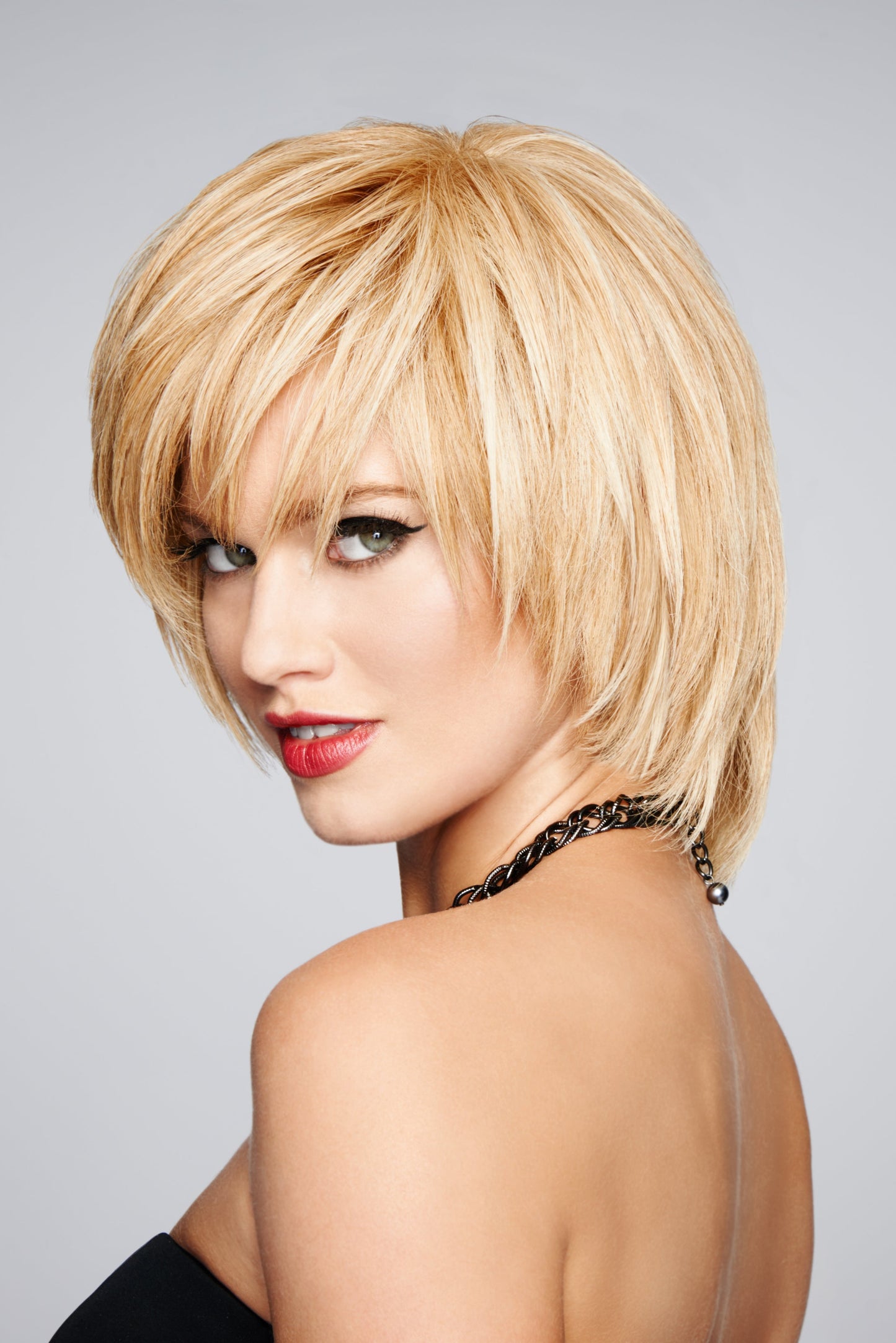 Applause side view shown in R14/88H