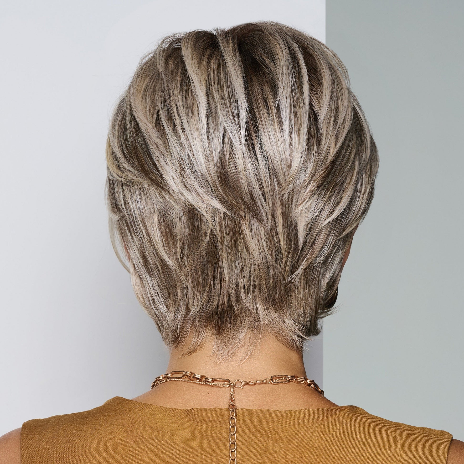 Posh Premiere back view shown in RL17/23SS Shaded Iced Latte Macchiato