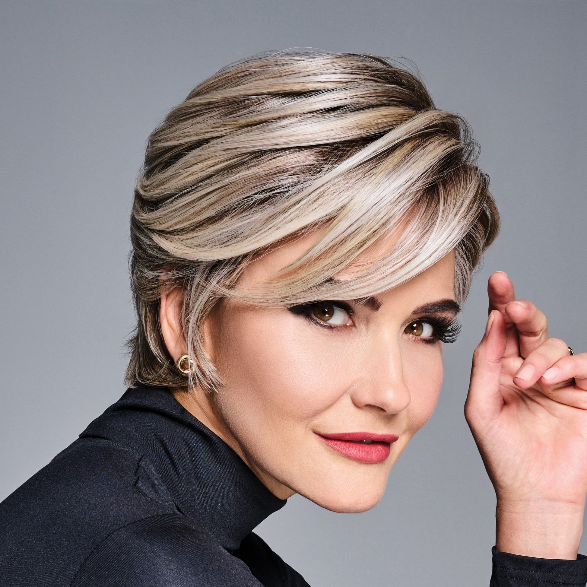 Posh Premiere shown in RL17/23SS Shaded Iced Latte Macchiato