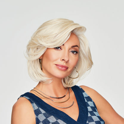 Upstage front view shown in RL16/22 ICED SWEET CREAM