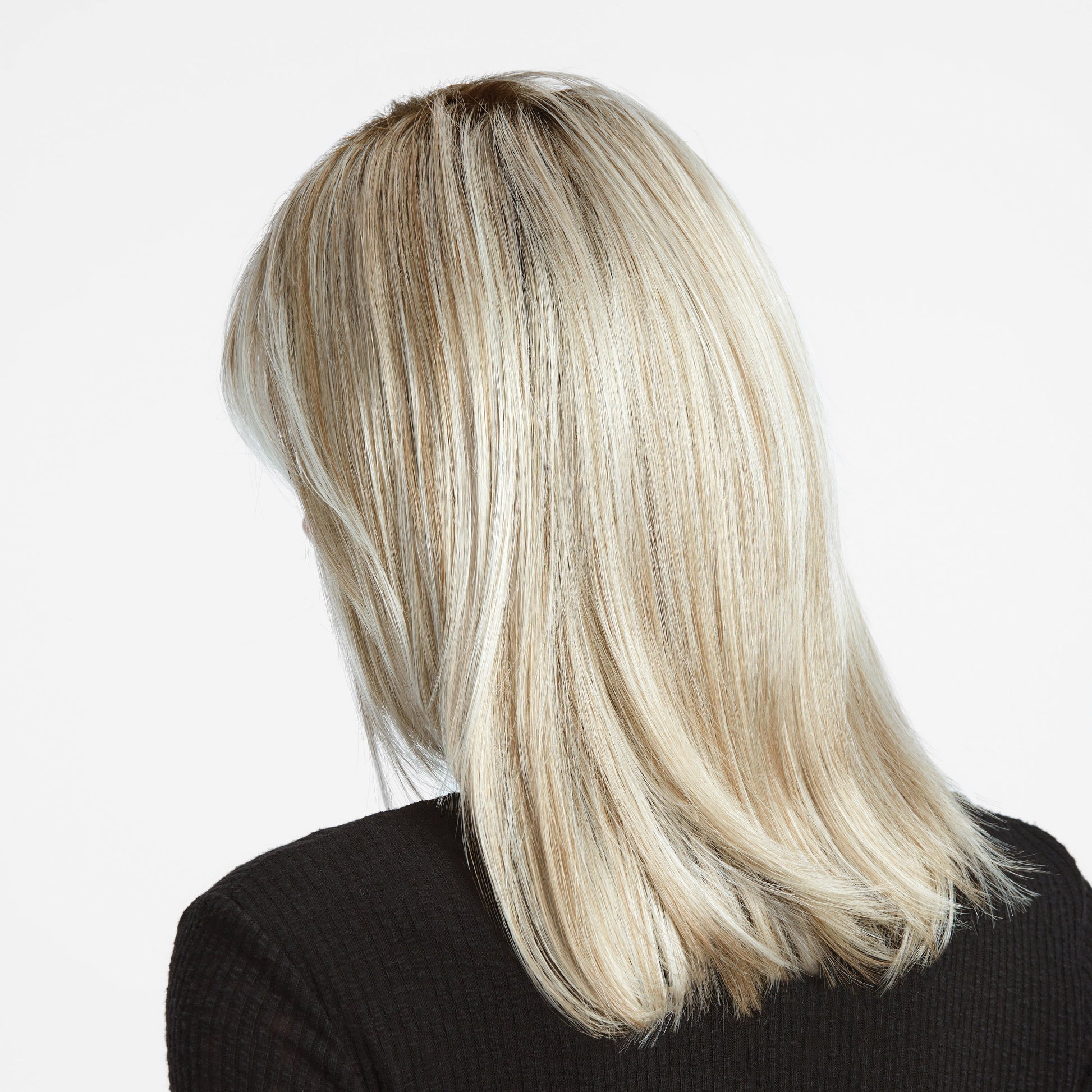 Watch Me Wow! back view shown in SS23 SS Vanilla