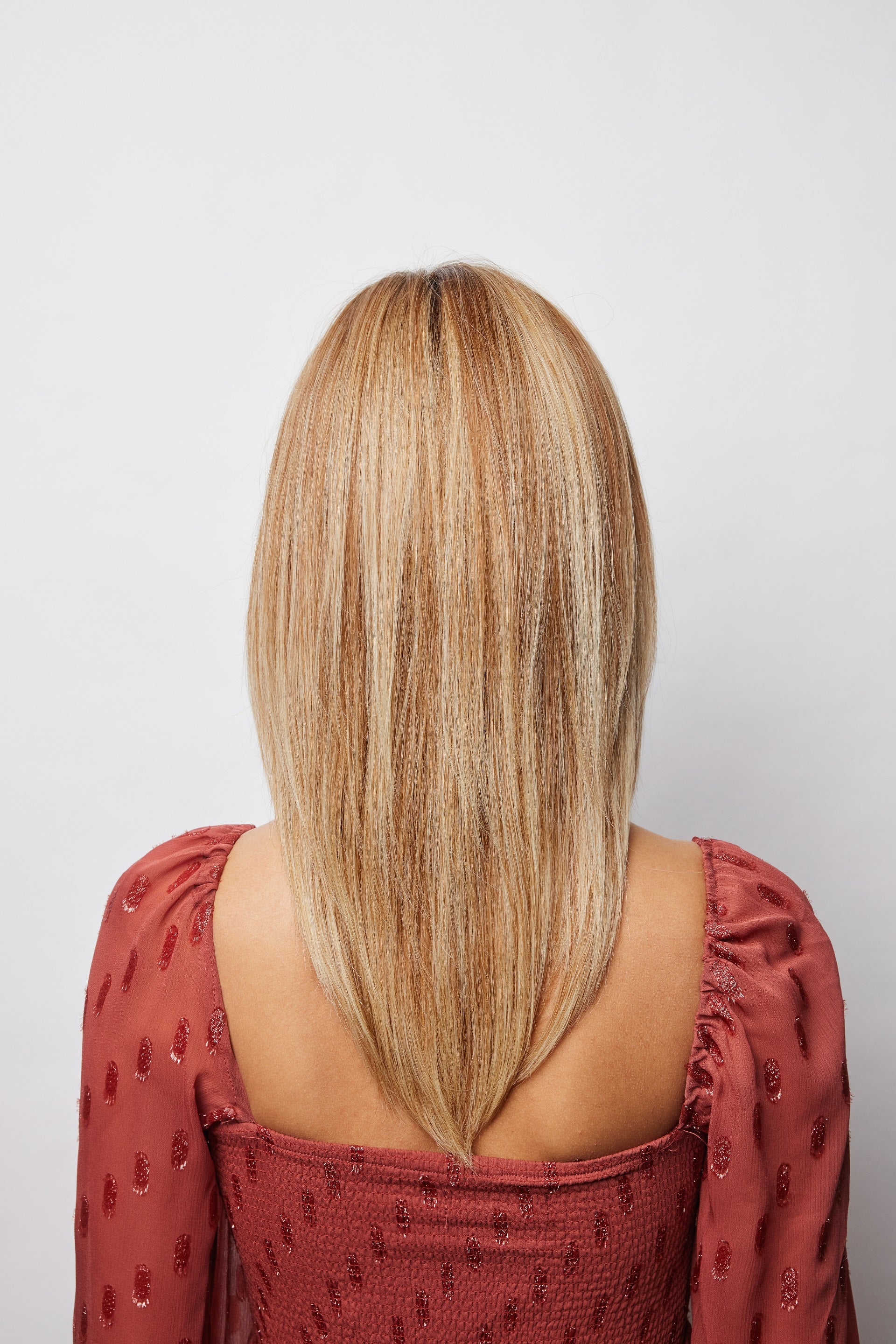 Thea back view shown in Hazelnut Cream R